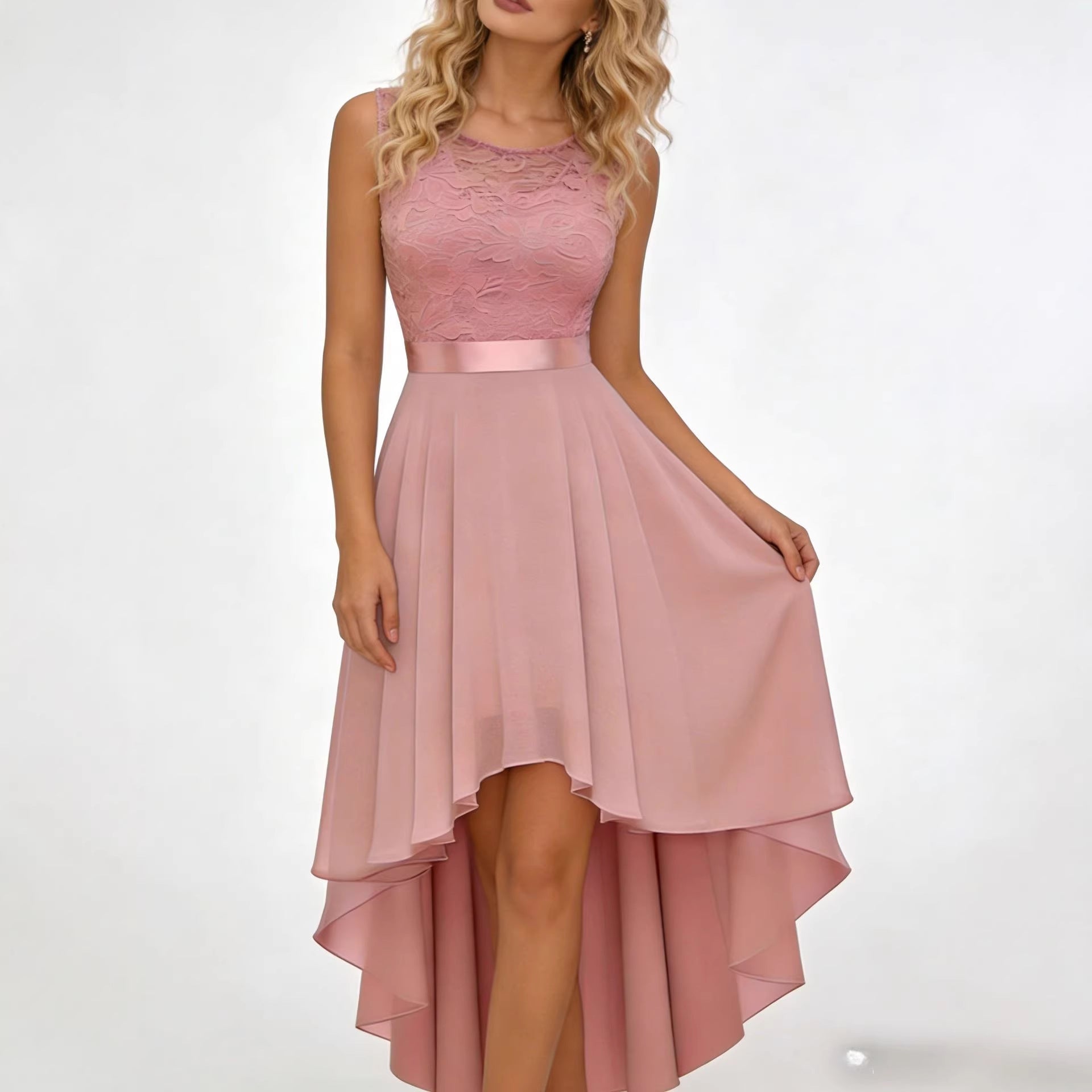 Nouvelle Robe à l'avant courte, à l'arrière longue, moulante, sans manches