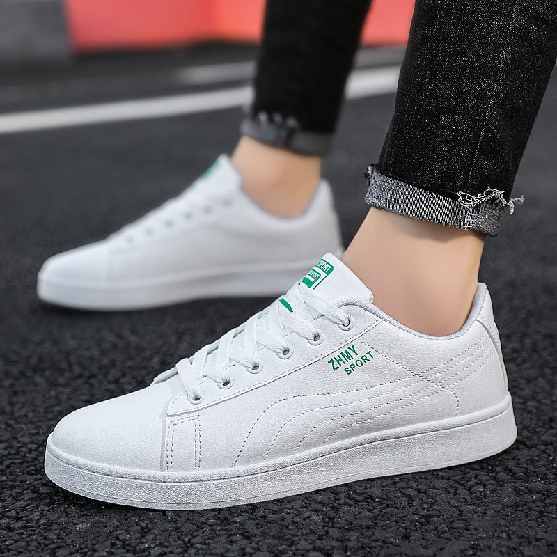 Sneakers blanches homme minimalistes et confortables